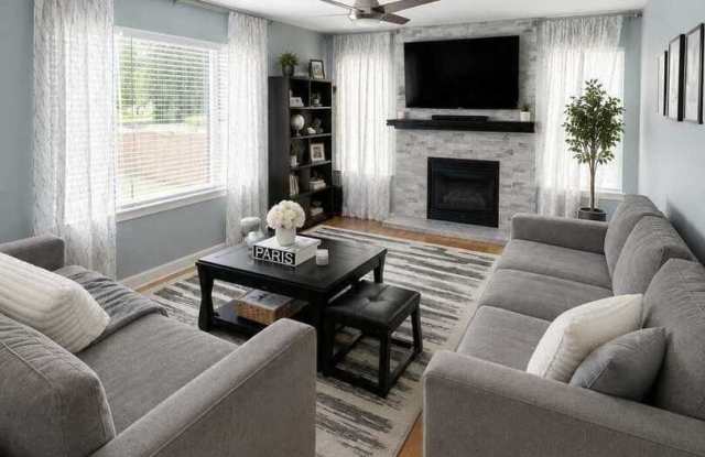339 Wedgewood Circle Gallery 3