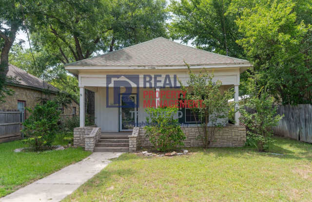 Cozy 2 Bedroom Home Near Historic Downtown Glen Rose photos photos Cozy 2 Bedroom Home Near Historic Downtown Glen Rose photos photos