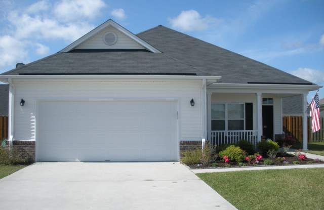 In the Heart of Richmond Hill - Available on 4/7/26 photos photos