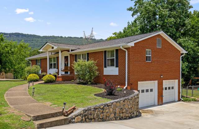 627 Valley Bridge Road Gallery 4