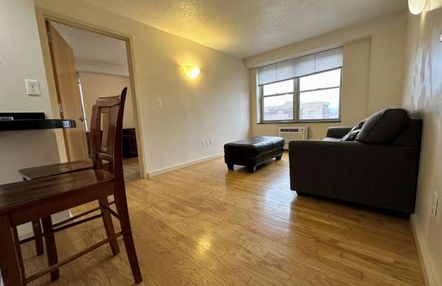 400 College Ave - The Heart of Collegetown photos photos