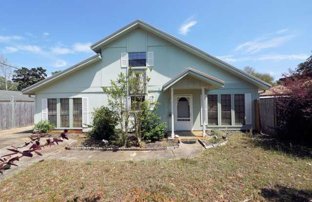 A Mile West of Hurlburt - 28 Solar Street, Okaloosa County, FL 32569