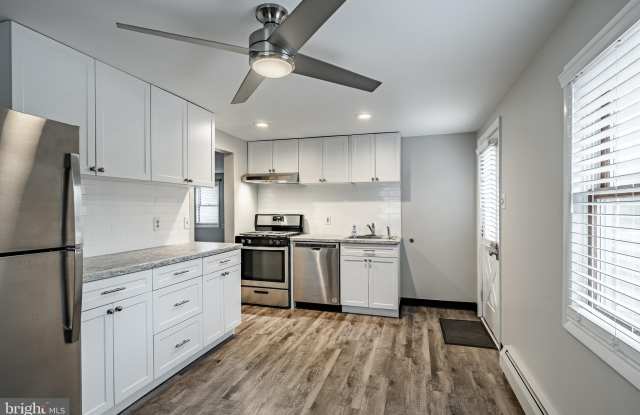 1512 W MAIN STREET photos photos