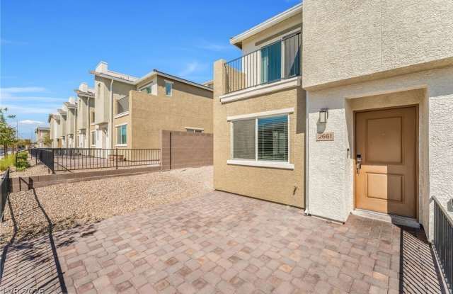 2661 SADDLE BRONZE Court Gallery 3