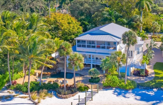 100 Fairview Avenue photos photos