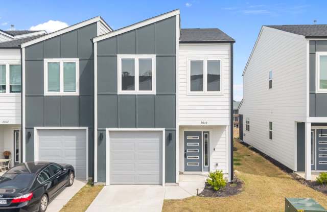 Stylish & Spacious Home in Prime Durham Location – Modern Living with Comfort & Convenience photos photos