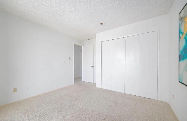 8110 El Paseo Grande Unit 304 Gallery 2