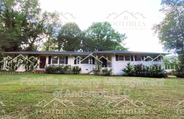 4213 Hembree Creek Rd - 4213 Hembree Creek Road, Northlake, SC 29625