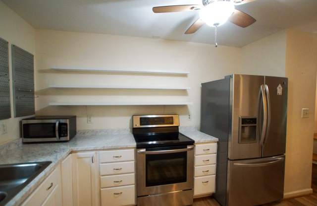 102 Weatherstone Drive - 1Unit A Gallery 4