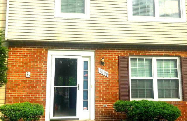 4699 HALLOWED Stream - 4699 Hallowed Stream, Ellicott City, MD 21042