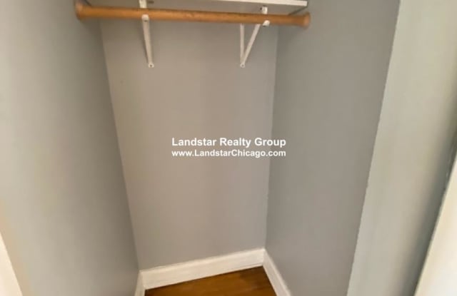 7322 North Ridge Blvd. Gallery 4
