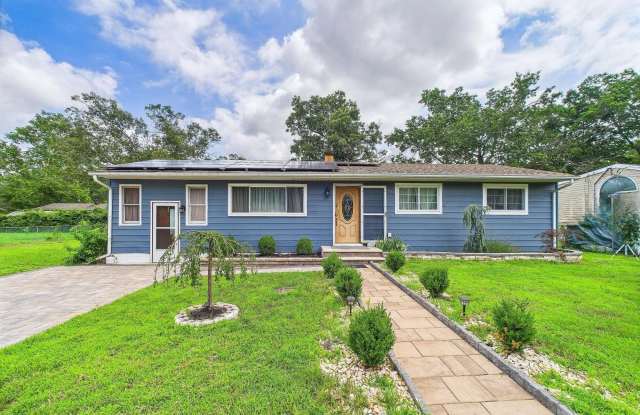 2668 Midway Avenue photos photos