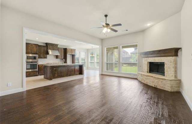 13931 Pomegranate Drive Gallery 3