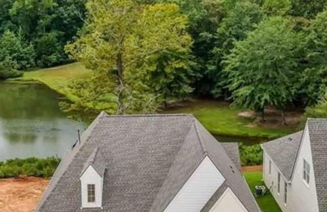 Beautiful home in Brentwood Gallery 4
