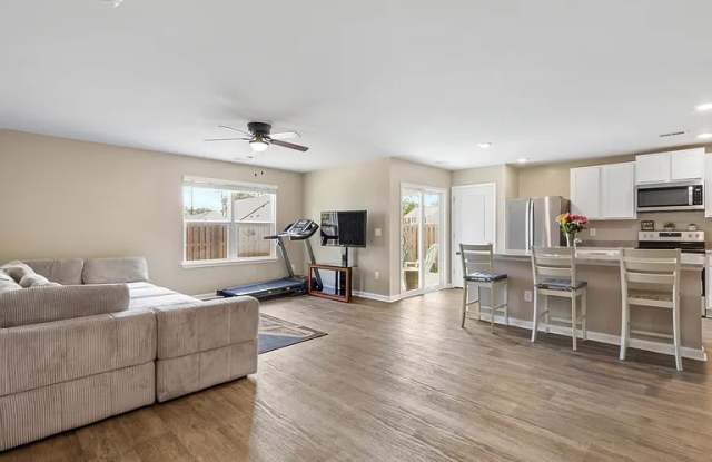 2326 Dc Mace Trail Southeast Gallery 4