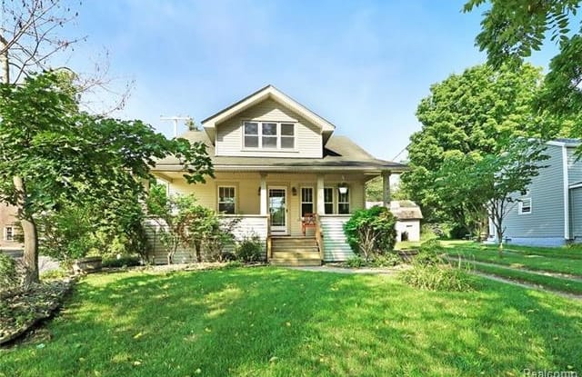 15119 NORTHVILLE Road - 15119 Hines Drive, Wayne County, MI 48170