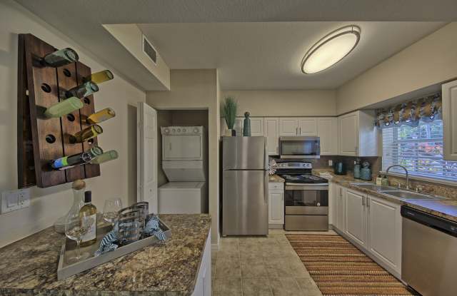 Toledo Club Apartment homes photos photos