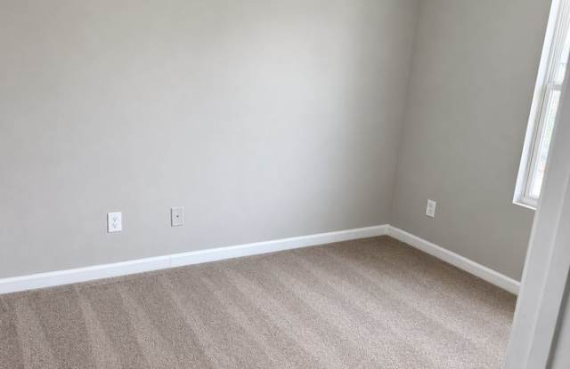 7302 Waldrop Place Gallery 4
