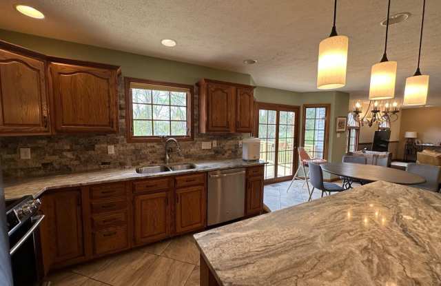 3825 E Devonshire Court photos photos