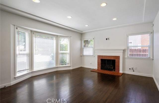 2526 Purdue Avenue Gallery 4