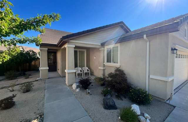 <b>Two Bedroom in 55+ Sierra Canyon Community with Landscaping Provided.<br><br> Gallery 4