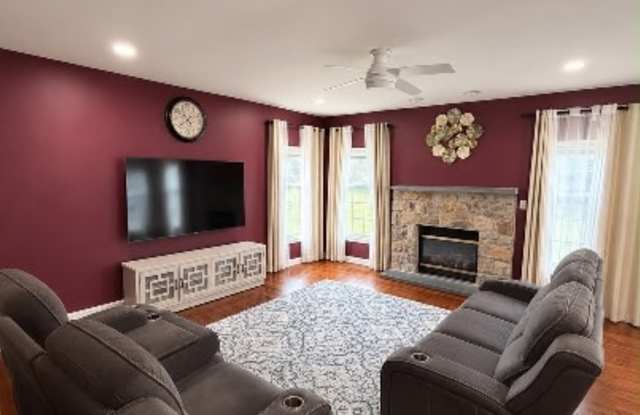 11 Karens Way Gallery 2