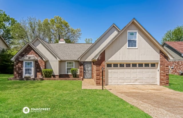 6750 Lake Point Circle - 6750 Lake Point Cir, Shelby County, TN 38141