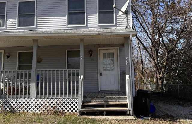 233-233 CENTER Street photos photos