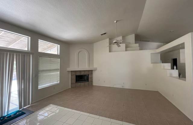 1 Story home in Henderson Gallery 4