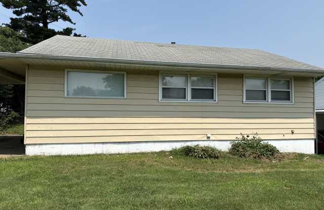 457 Shepley Dr photos photos