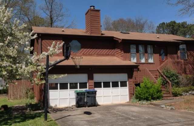 177 Kathryn Drive Gallery 2