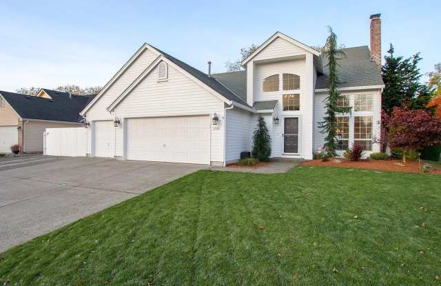 Beautiful Custom Home photos photos