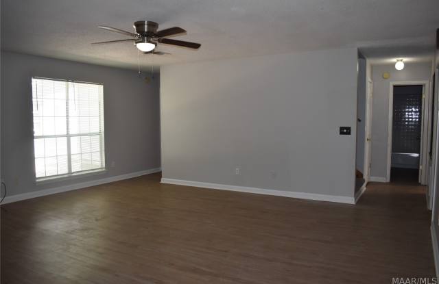 3001 SUTTON Drive Gallery 3