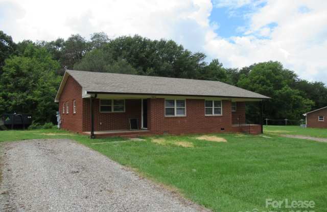 1745 River Road photos photos