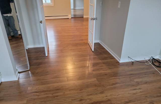 Great 1 Bedroom available 1/15/2026 photos photos