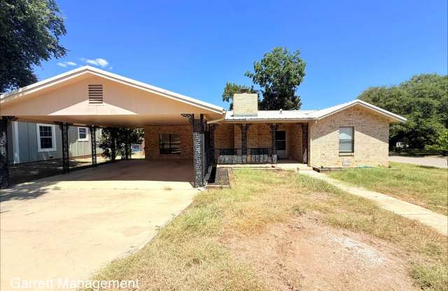 Charming 2/2 House for rent in Lampasas, TX photos photos