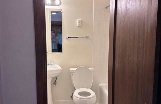 Buckingham Apartments Gallery 4