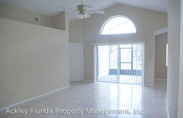 335 Oceanside Ct. Gallery 4