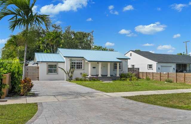6381 SW 39th st - 6381 Southwest 39th Street, Coral Terrace, FL 33155