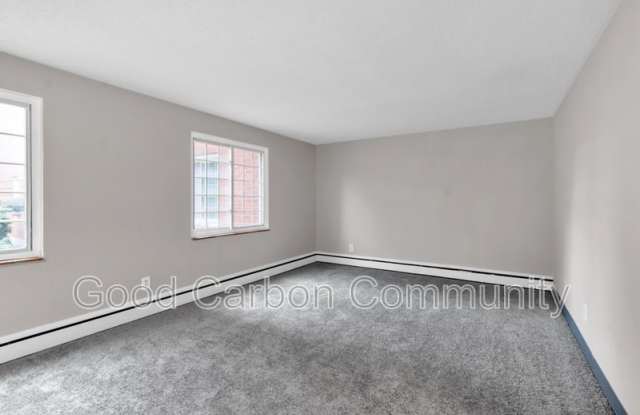 315 Beattie Ave Gallery 3