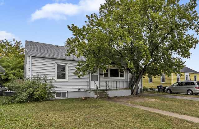 3345 Duff Avenue photos photos