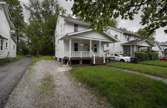 1318 Arnold Avenue photos photos