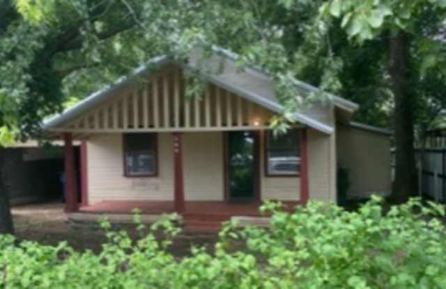 109 W. Choctaw St. - 109 West Choctaw Street, Marlow, OK 73055