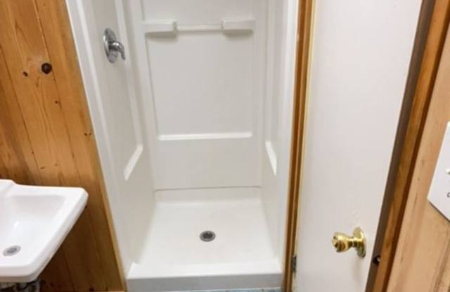 Knotty Pines Apartments photos photos