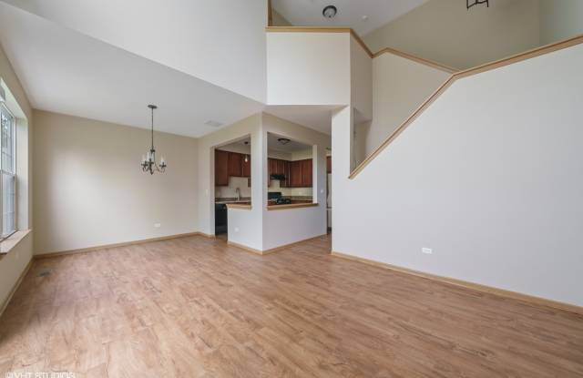 2844 Rutland Circle Gallery 2