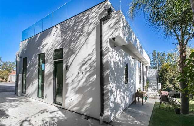 4622 Caritina Drive Gallery 3
