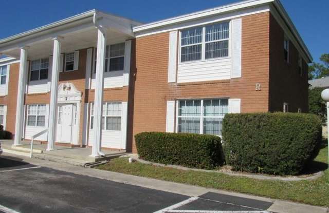2 bed/2 bath condo, 55+ community photos photos
