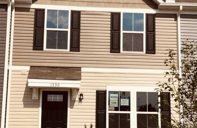 1330 Havenbrook Dr Gallery 2