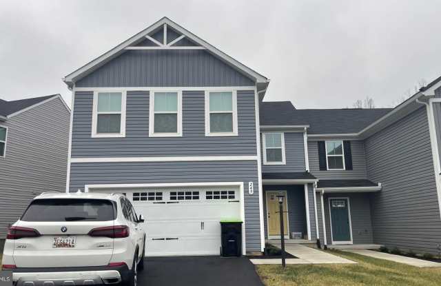 205 THICKET Drive photos photos