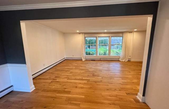 765 FARNUM ROAD Gallery 4